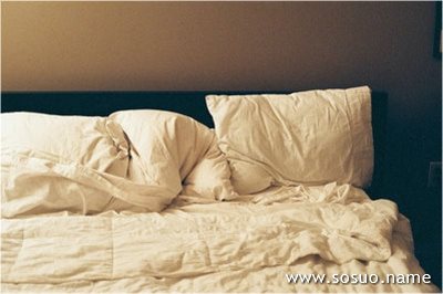 梦见自己穿的婚纱很脏