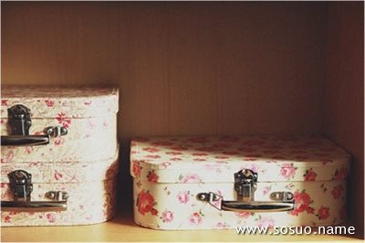 <em>梦见</em>一群<em>女人</em>在<em>水</em>里跳舞_周公解梦查询_佛滔