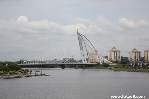 梦见要求别人给<em>洗头发</em>是怎么回事?_周公解梦