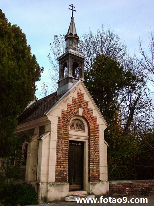 梦见卫生间水堵住是怎么回事?_周公解梦查询