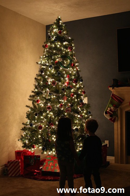 <em>梦见</em>没<em>穿</em>裤子睡<em>他人</em>床上_周公解梦查询_佛滔