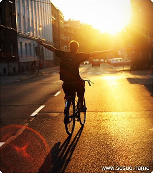 梦见自已穿一套新保安服