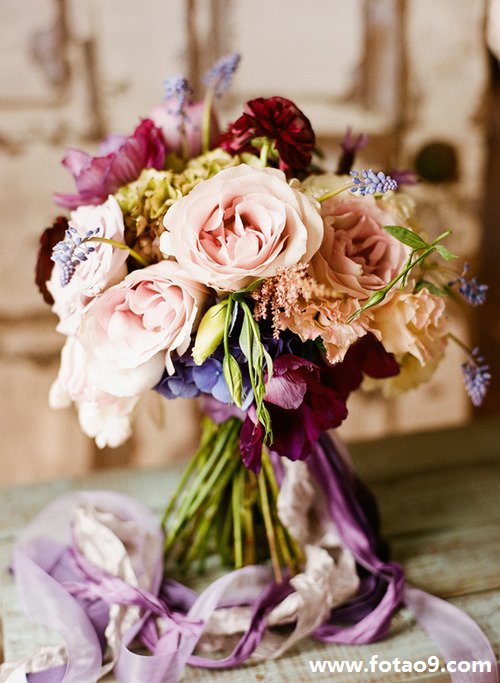 梦见自己鼻孔里爬出白虫子