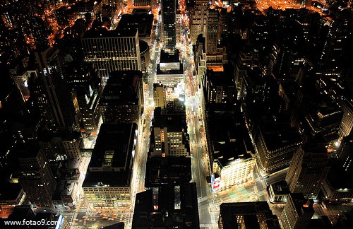 梦见在泥地里踢球是怎么回事?_周公解梦查询