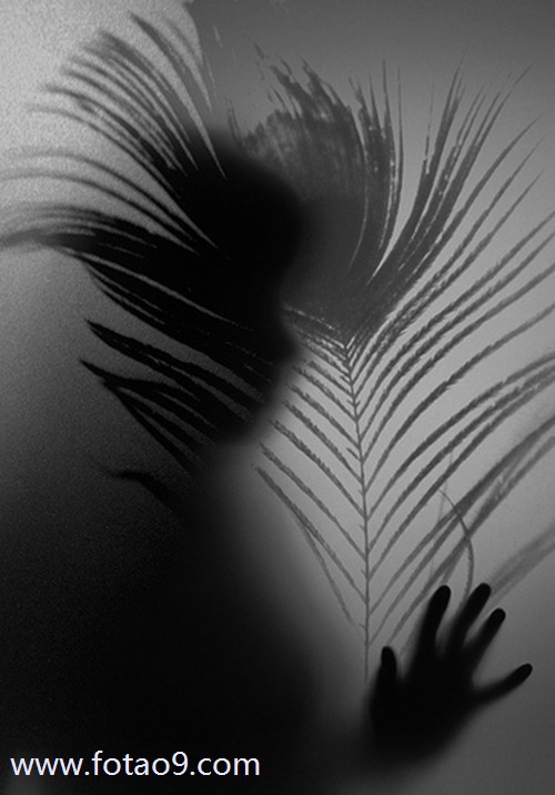 梦见学生和异性朋友拉手_周公解梦查询_佛滔