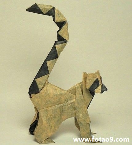 梦见爬山书包掉下我也下来_周公解梦查询_佛