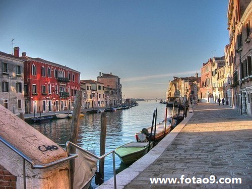 梦见看电影出来丢车