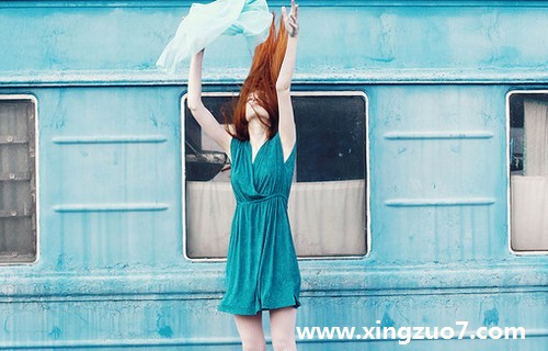 薇薇安-卡罗尔2015年6月星座运势4 薇薇安-卡罗尔2015年6月星座运势4