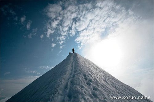 梦见自己睡过头