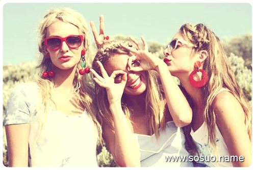 <em>梦见朋友</em>的<em>头发</em>被狗咬下几根_周公解梦查询_