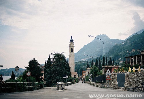 梦见自己的坟,探索梦境背后的深层含义与心理解析 梦见自己的坟,探索梦境背后的深层含义与心理解析