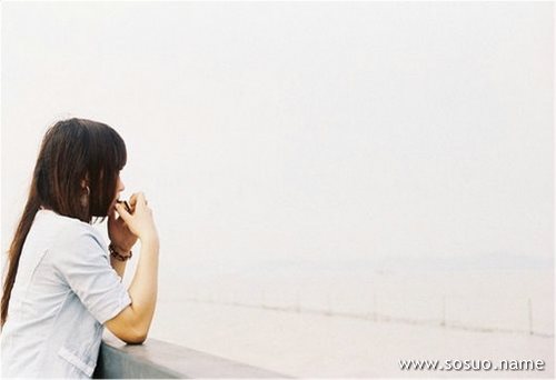 梦见被女人捅了一刀，梦境背后的深层解析与心理启示