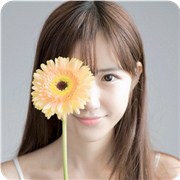 你的笑容一般会对谁绽放?