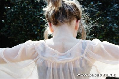 �μ��׺���Ƥ�����Ů,�����μ��׺���Ƥ�����Ů