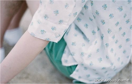 �μ��Լ�������Ů�������ϼ�¥,�����μ��Լ�������Ů�������ϼ�¥