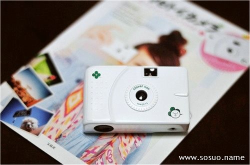 �μ����˵�Ů���ѵ��˻ƽ��ָ,�����μ����˵�Ů���ѵ��˻ƽ��ָ