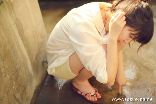 �μ�ĸ���µ�����������,�����μ�ĸ���µ�����������