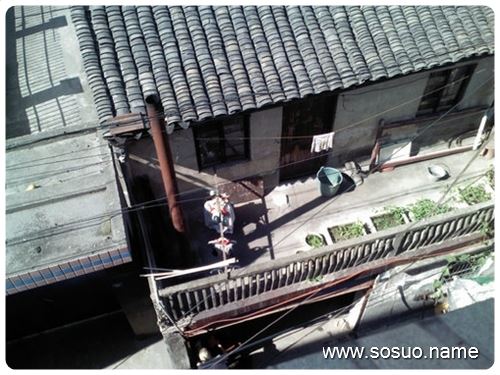 �μ��ߺ��ϻ���ˮ��Ư,�����μ��ߺ��ϻ���ˮ��Ư