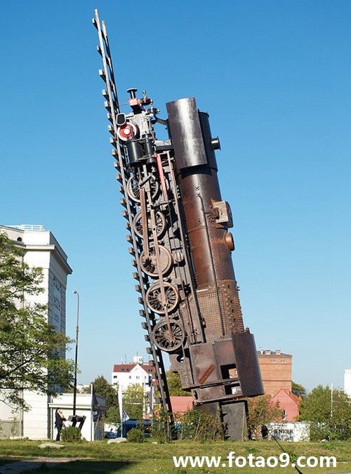 阳历1987年2月19日出生的男的命怎么样?