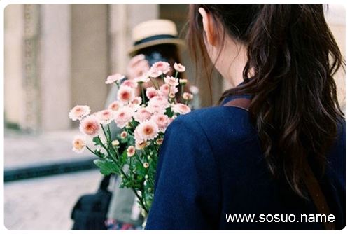 �μ���Ů�x�����Լ����С��,�����μ���Ů�x�����Լ����С��