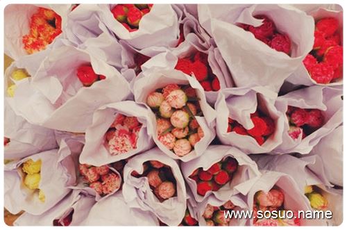 �μ����г��кܶ���,�����μ����г��кܶ���