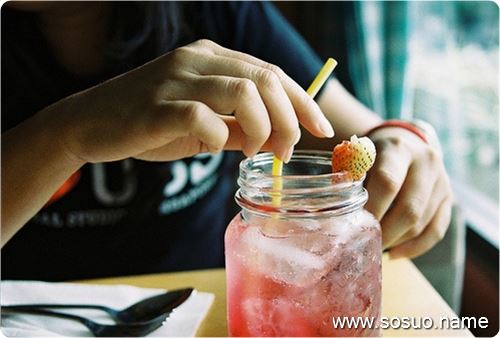 �μ������͸��ܶ���Ь,�����μ������͸��ܶ���Ь