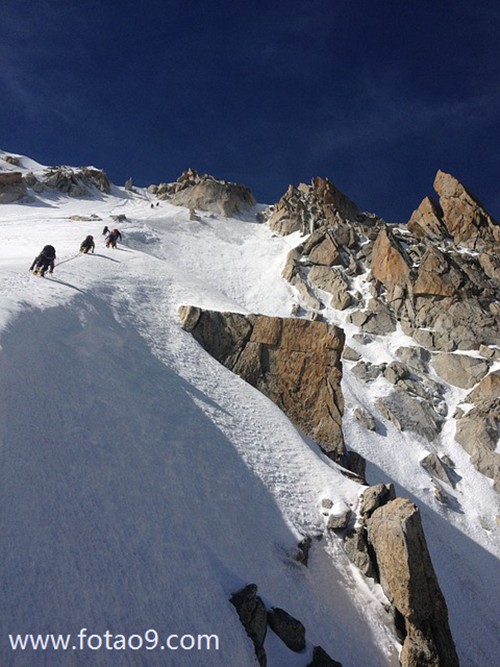梦见和去世的奶奶住在老房子意味着什么?