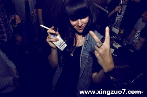 AlexǴһ(2016.5.23-5.29)1