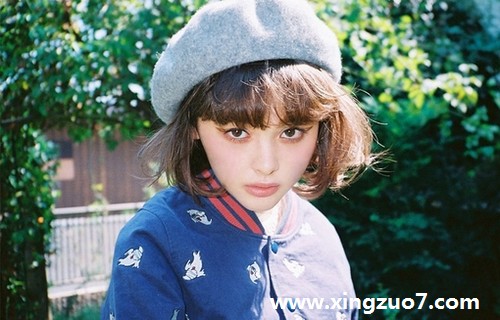 AlexǴ201563
