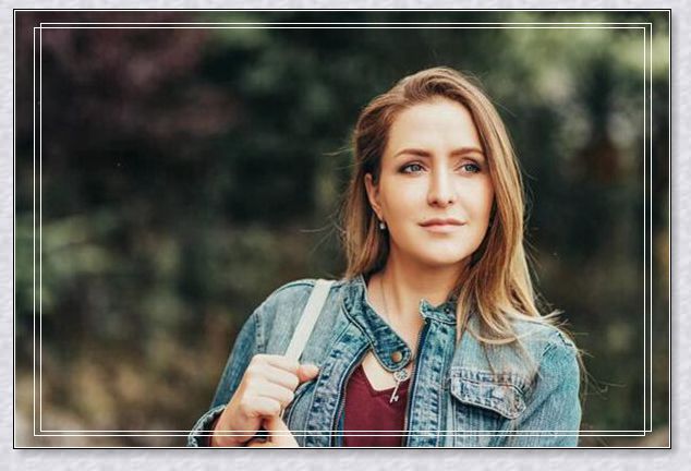 梦见很多人看女疯子 梦见很多人看女疯子
